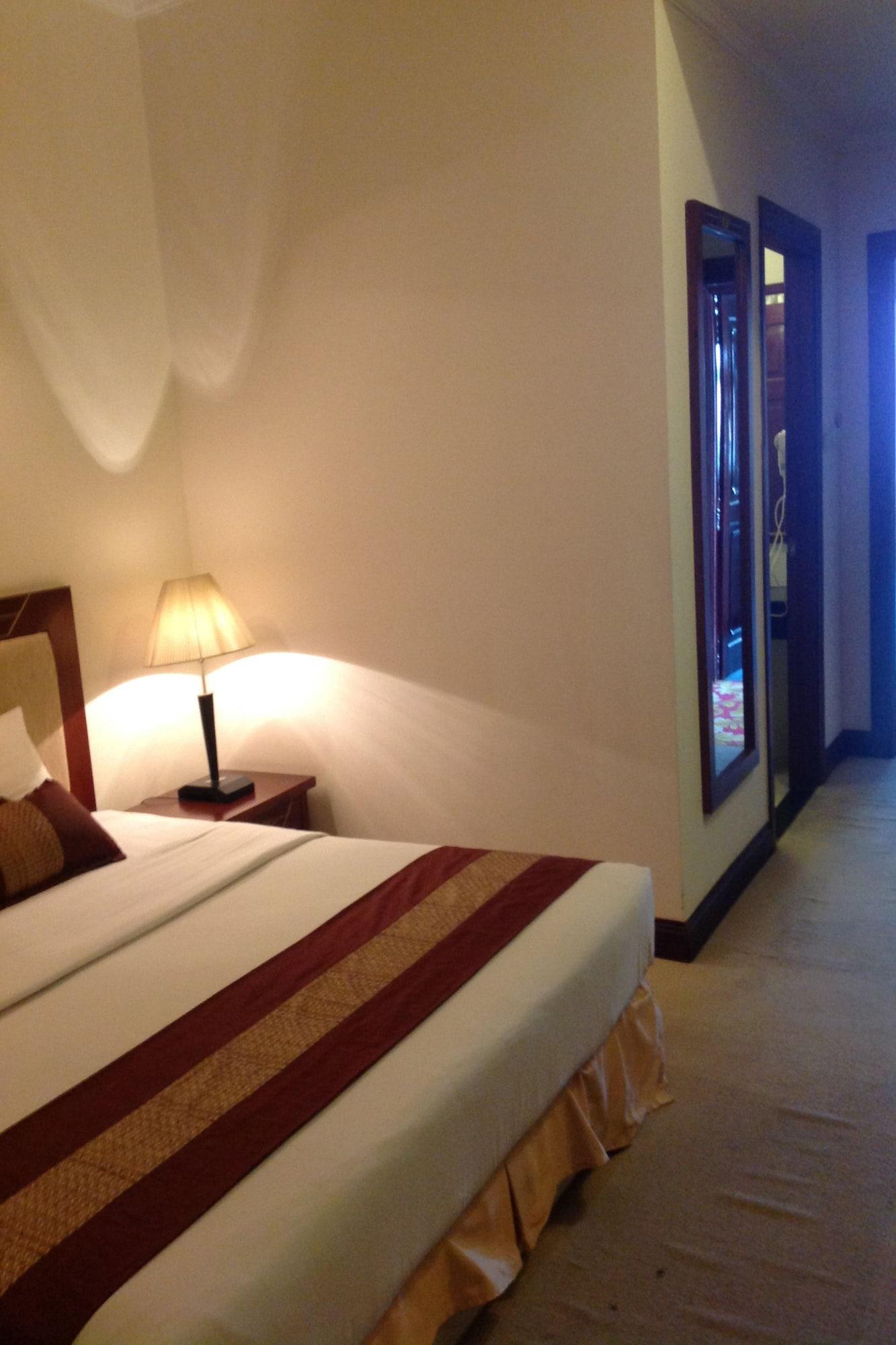 Dong Khanh Hotel Hô Chi Minh-Ville Extérieur photo