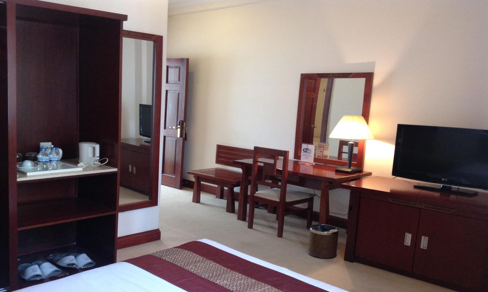 Dong Khanh Hotel Hô Chi Minh-Ville Extérieur photo