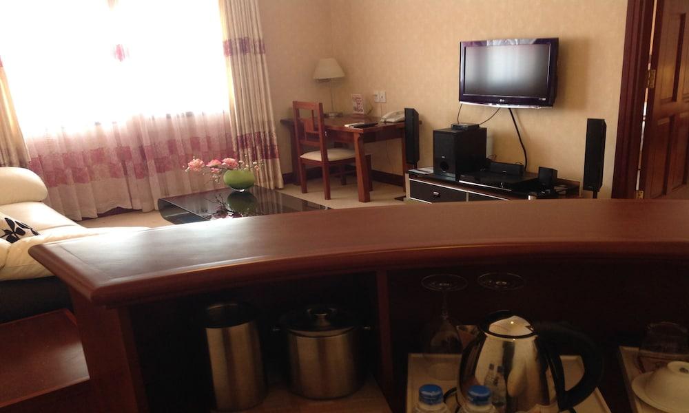 Dong Khanh Hotel Hô Chi Minh-Ville Extérieur photo
