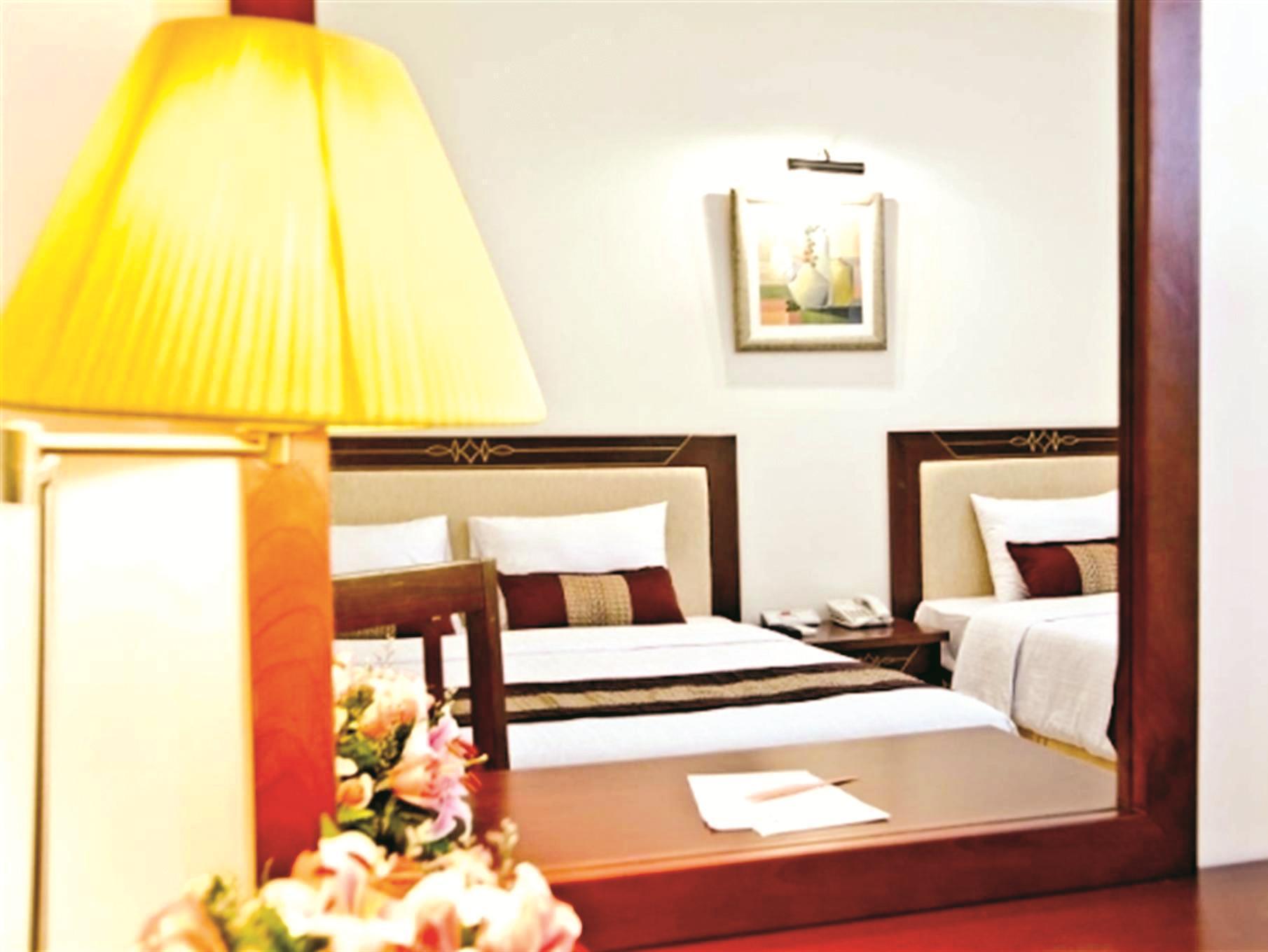 Dong Khanh Hotel Hô Chi Minh-Ville Extérieur photo